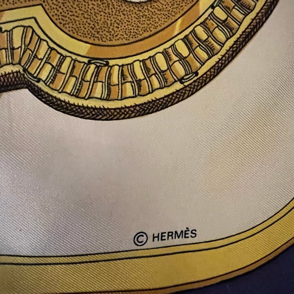 Hermes ‘Grand Apparat’ Scarf. 100% Silk.Equestrian motif. Artist Jacques Eudel. - Picture 3 of 16